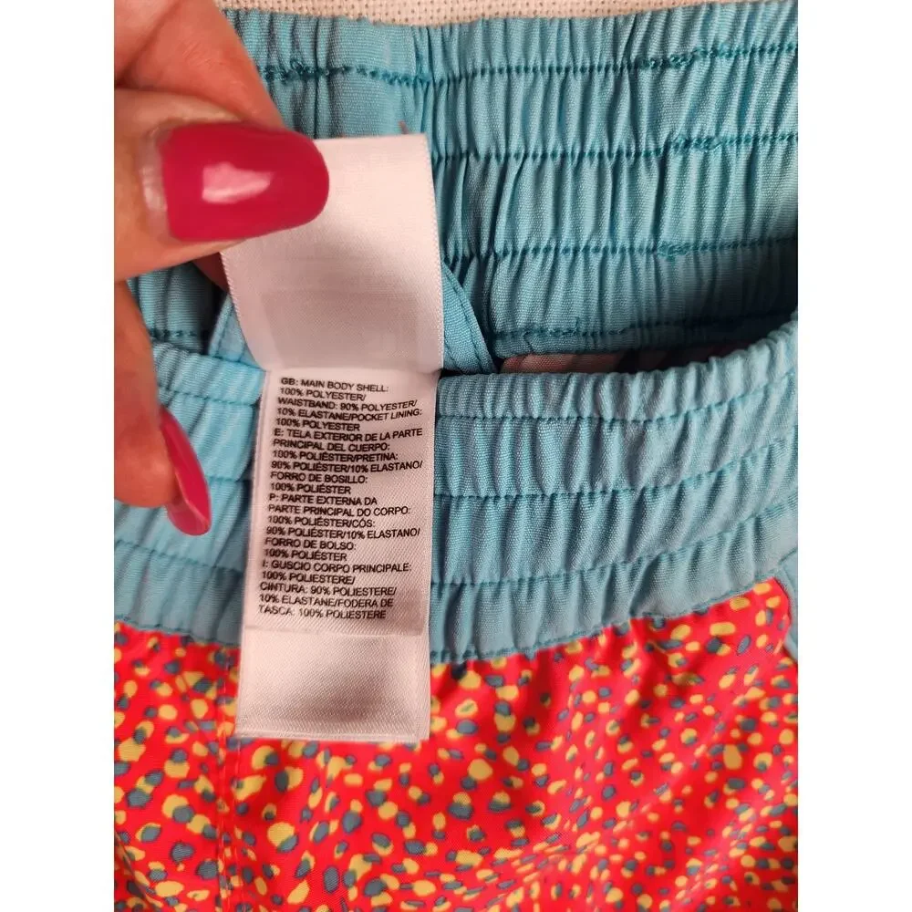 The North Face shorts girls lg (14-16) Dogpatch print water